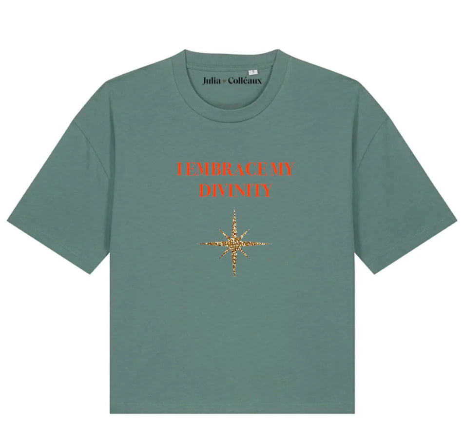 Tee Shirt I Embrace My Divinity existe en 3 couleurs