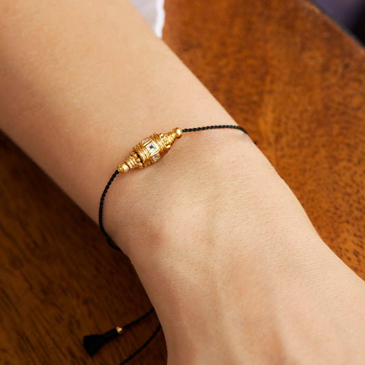 Bracelet cordon Rakhi 2 Topaze blanche Fil Noir