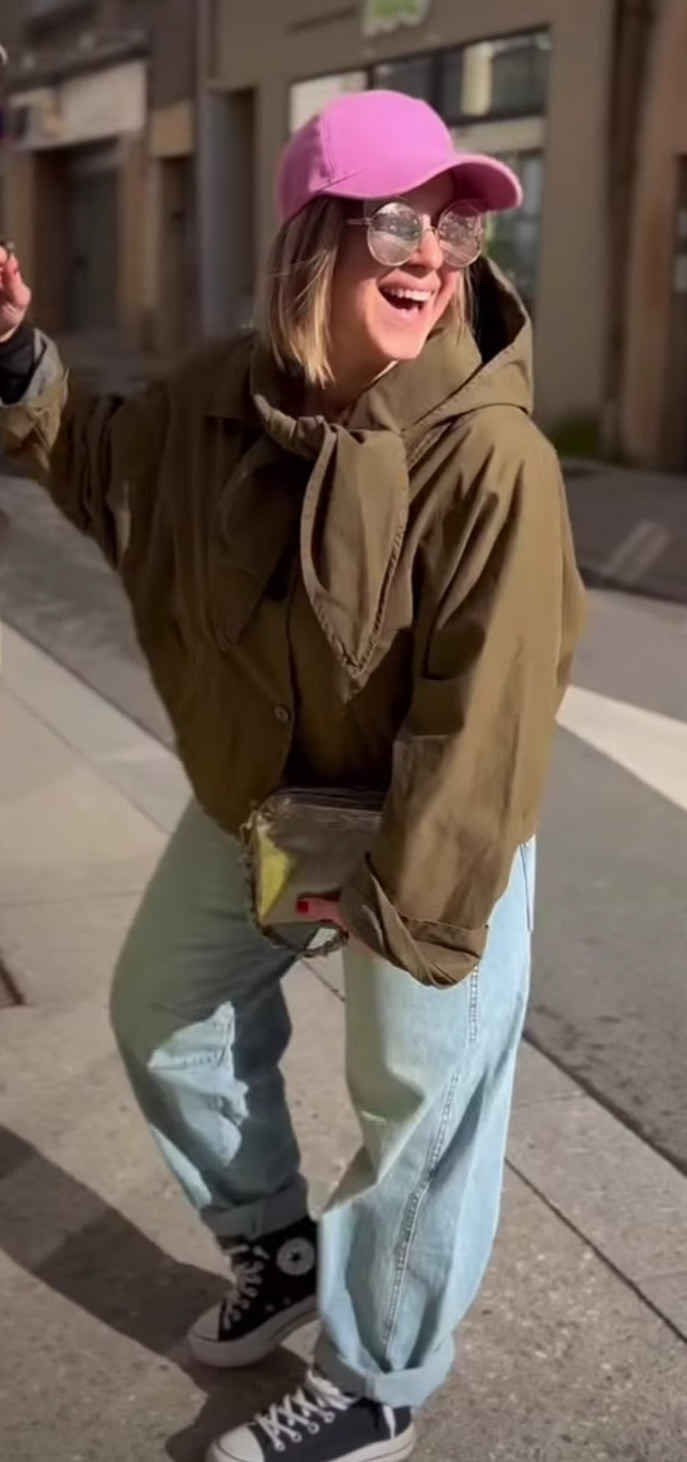 Veste kaki capuche nœud TU